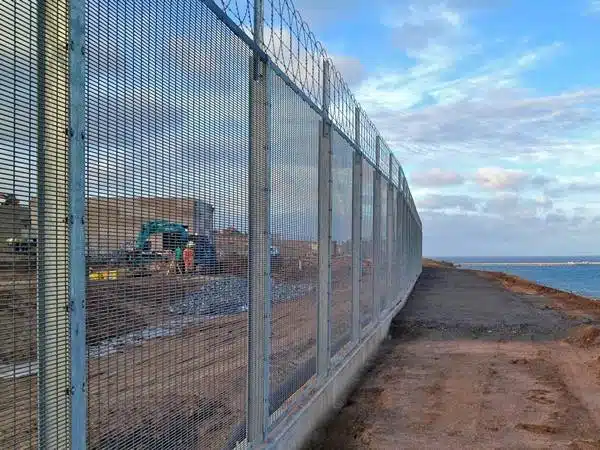 358-high-security-fence-construction-sites